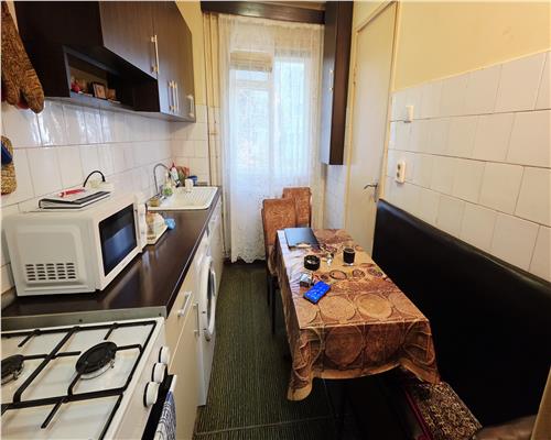 APARTAMENT3 CAMERE 65 MP MANASTUR ZONA PADIN