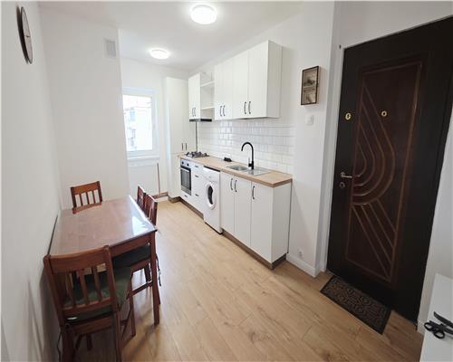 APARTAMENT 4 CAMERE 83 MP CARTIER MANASTUR PRET IMBATABIL !!