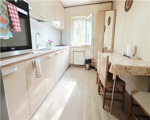 APARTAMENT 3 CAMERE 65 MP MANASTUR ZONA MOGOSOAIA